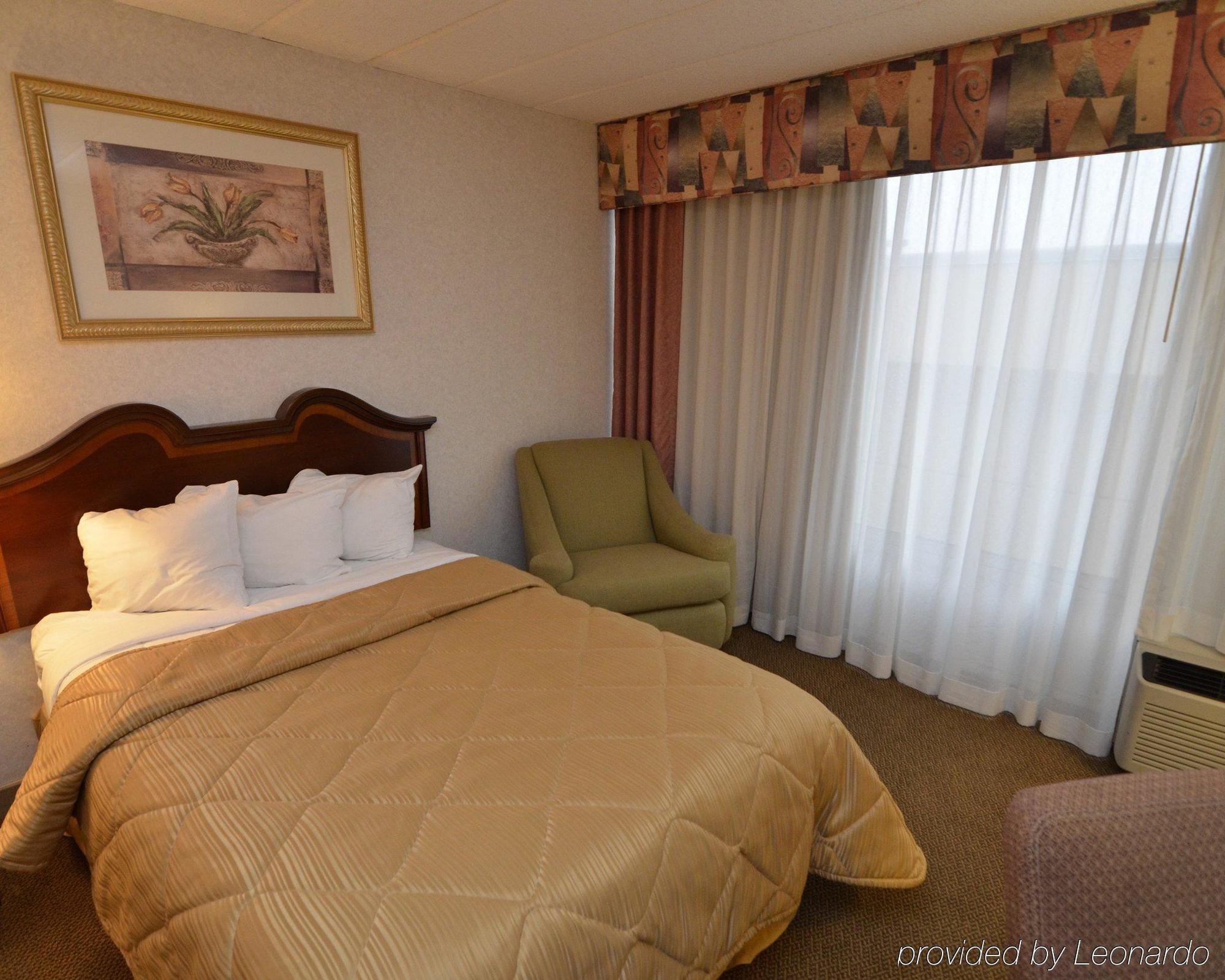 Baymont By Wyndham Milesburg Hotel Exterior photo